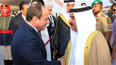 ملك البحرين يعرب عن تقديره لجهود مصر بقيادة الرئيس لترسيخ السلم 