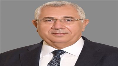 القصير يغادر القاهرة للرياض للمشاركة في المؤتمر والمعرض الدولي للثروة السمكية