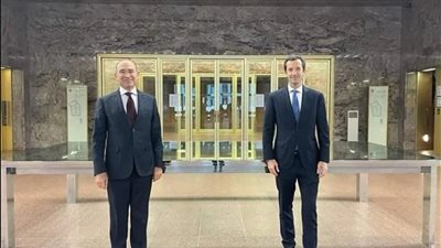 مصر تتلقى 400 ألف جرعة من لقاح أسترازينيكا