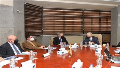 وزير التربية والتعليم يبحث مع سفير إيطاليا بالقاهرة ملفات التعاون المشتركة