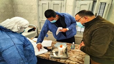 وكيل صحة السويس يتفقد مستشفى الحميات