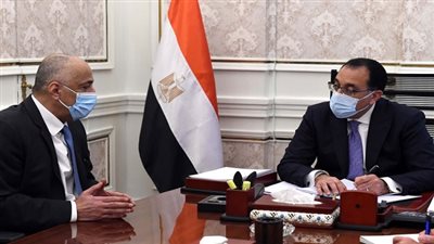 مدبولي يلتقى محافظ البنك المركزى لمتابعة موقف حرب روسيا وأوكرانيا