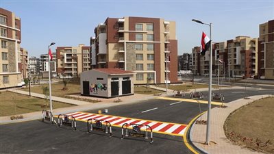 وزير الإسكان: افتتاح 47832 وحدة سكنية و34 مشروعا خدميا