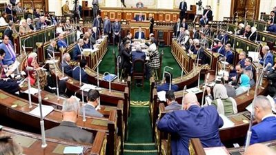 النواب يقر عقوبة عمل الوسيط العقارى والتجارى بعد زوال أحد شروط القيد بالسجل
