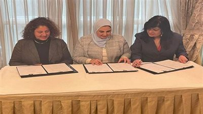 بالصور.. توقيع ملحق التعاون الثلاثي بين 