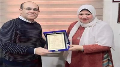 المركزية لإعلام القناة تكرم نائب  السويس أحمد خشانة