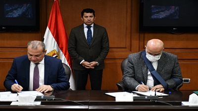 وزير الشباب والرياضة يشهد توقيع بروتوكول تعاون بين الوزارة وصندوق التنمية الحضرية 
