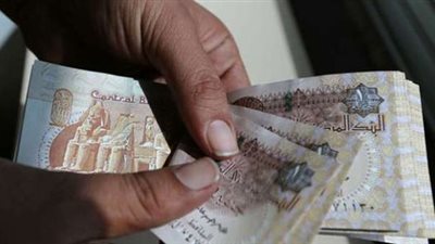 القصة الكاملة للتعويم الجديد للجنيه.. أسعار صادمة للدولار 