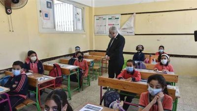 ملامح الدراسة في شهر رمضان بالمدارس والجامعات.. لا تغيير في المواعيد.. ولا يوجد تقليل أيام الحضور أو إلغاء أجزاء من المناهج