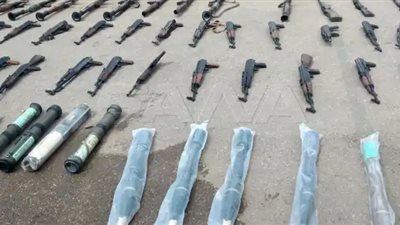 سوريا: ضبط أسلحة وذخائر من مخلفات التنظيمات الإرهابية بريف حمص