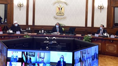 رئيس الوزراء: الدولة تشجع الاستثمارات الخارجية فى مختلف القطاعات