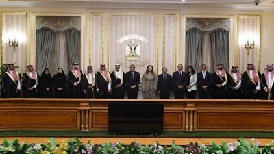 رئيس الوزراء يشهد توقيع اتفاقية 