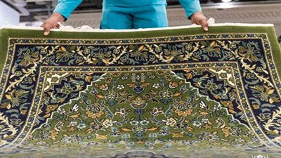 السعودية تعلن فرش 25 ألف سجادة جديدة بالمسجد الحرام 