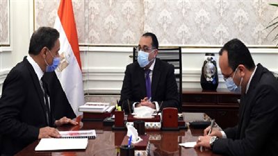 رئيس الوزراء لـ