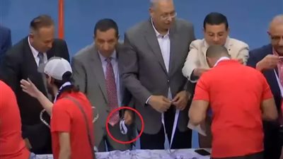 سرقة مصطفى هدهود لميدالية كرة اليد.. ومرتضى منصور يتحرك