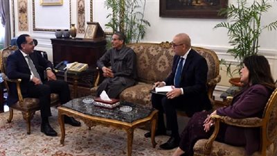 رئيس الوزراء يلتقى محمد العبار لبحث فرص التوسع فى الاستثمارات بمصر