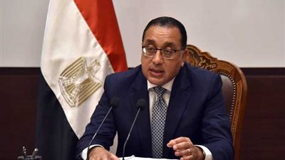 رئيس الوزراء يهنئ البابا تواضروس الثانى بعيد القيامة المجيد