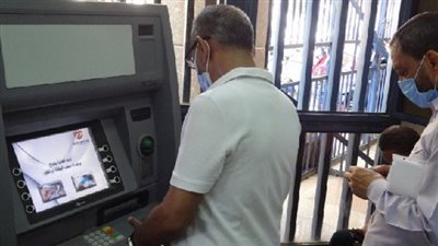 البريد يعلن بدء صرف المعاشات عبر ماكينات ATM 