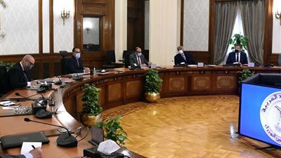 مدبولي يستعرض جهود هيئة الرقابة المالية فى تطوير البنية التشريعية