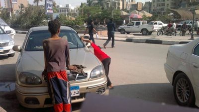 الحكومة تنتهى من كراسة الشروط لتطبيق قانون تنظيم انتظار المركبات