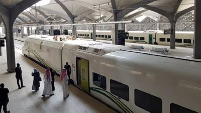 السعودية تخطط لاستثمارات بـ100 مليار دولار فى مجالات النقل واللوجستيات