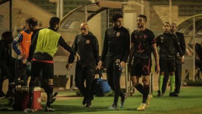 آخر تطورات إصابة محمد عبد المنعم وموقفه من رحلة الأهلى للجزائر