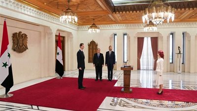 وزير الدفاع السورى الجديد يؤدى اليمين الدستورية أمام بشار الأسد