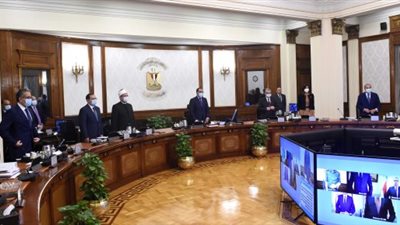 الحكومة توافق على قانون بتنظيم نشاط تمويل المشروعات المتوسطة ومتناهية الصغر