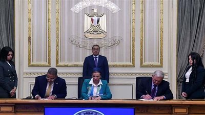 رئيس الوزراء يشهد توقيع مذكرة تفاهم لتنفيذ محطة معالجة وتدوير المخلفات