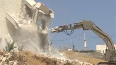 إسرائيل تبحث هدم منازل العرب داخل 48 وترحيل منفذي العمليات لغزة