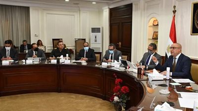 وزيرا الإسكان والسياحة يترأسان اجتماع لجنة تطوير موقع التجلى الأعظم