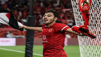 مفاجأة لجماهير الأهلي حول أكرم توفيق 