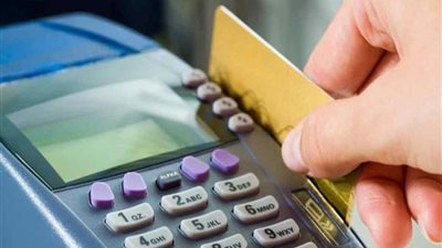 الحكومة تنفى إلزام المواطن بتسجيل هاتف شركة محمول بعينها لتحديث بطاقة التموين