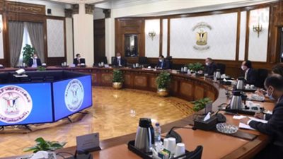 مدبولي يتسلم دعوة للمشاركة باجتماعات المنتدى الاقتصادى العربى البرازيلى