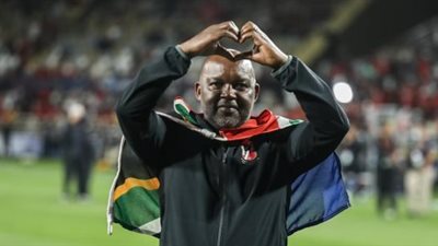 خارجية جنوب أفريقيا: نعتز بتدريب موسيمانى للأهلى ونريد الحصول علي خدماته