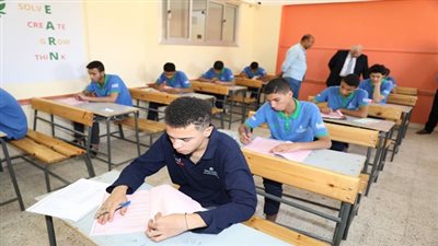 التعليم تعلن تخرج أول دفعة لمدارس التكنولوجيا التطبيقية