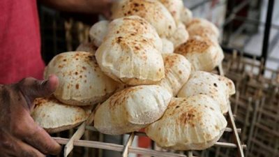 التموين :من حق المواطن صرف حصته من الخبز كل 3 أيام أو يوميا