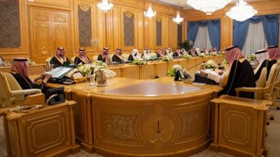 السعودية تقرر معاملة الموظفين برتبة عسكرية فى عدة حالات معاملة الخاضعين لأنظمة الخدمة المدنية