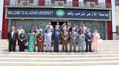 رئيس جامعة الأزهر يعلن دعمه للأشقاء في القارة الأفريقية 