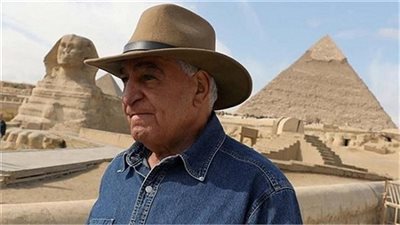 حواس: الأهرامات لم تبنَ بالسخرة 