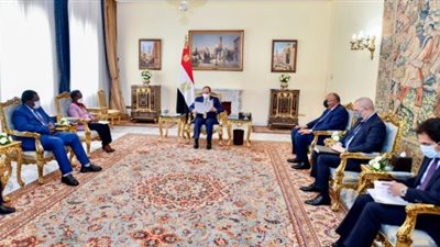 السيسى يؤكد اعتزاز مصر بالعلاقات التاريخية المتميزة مع تنزانيا