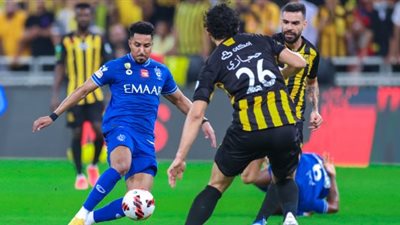 طاقم تحكيم أجنبي لإدارة جولتى حسم الدوري السعودي