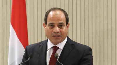 السيسى يصدق على قانون مد وقف العمل بضريبة الأطيان