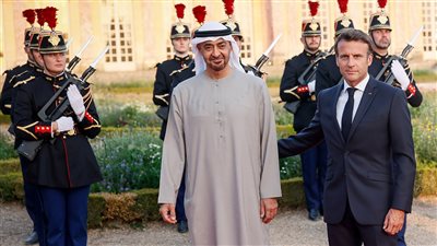 الإمارات وفرنسا توقعان عددا من الاتفاقيات والمذكرات لتعزيز العلاقات الثنائية