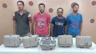 المتهمان بسرقة إشارات القطارات في الغربية يعترفان