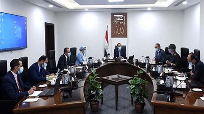 الحكومة توافق على قانون تعويضات عقود المقاولات والتوريدات