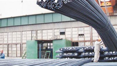 طن الحديد ينخفض 500 جنيه