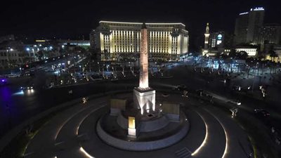 رئيس الوزراء: إيقاف الإنارة الخاصة بميدان التحرير