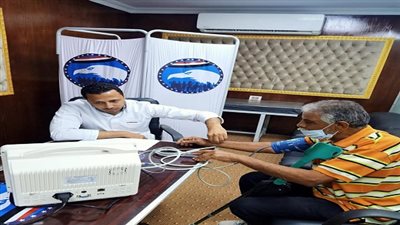  مركز شباب المثلث يشهد علاج مرضي القلب والشرايين بالمجان