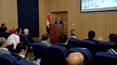 وزير النقل: نطور 15 ميناء تجارياً بالإضافة لقناة السويس